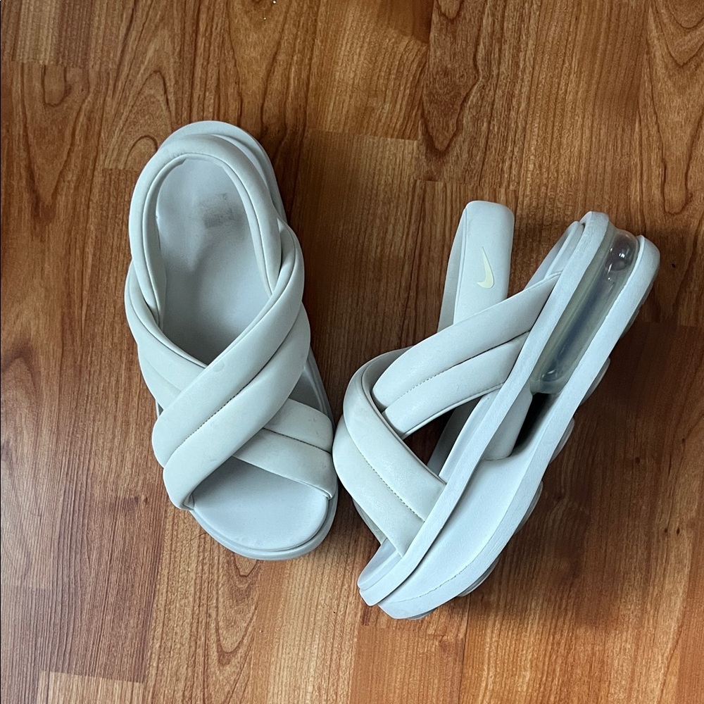 Nike | Women's | white | Slide Sandals | 8